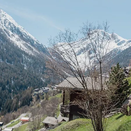 Avec Vue Sur Les Montagnes شقة *